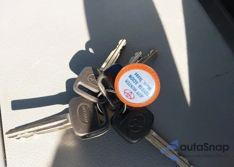 2007 Toyota Tundra Base V6 z USA, uszkodzony, nr VIN 5TFLU52167X001885